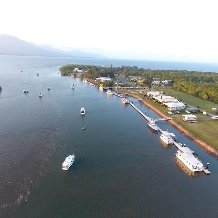 Lucinda Fishing Lodge Buitenkant foto