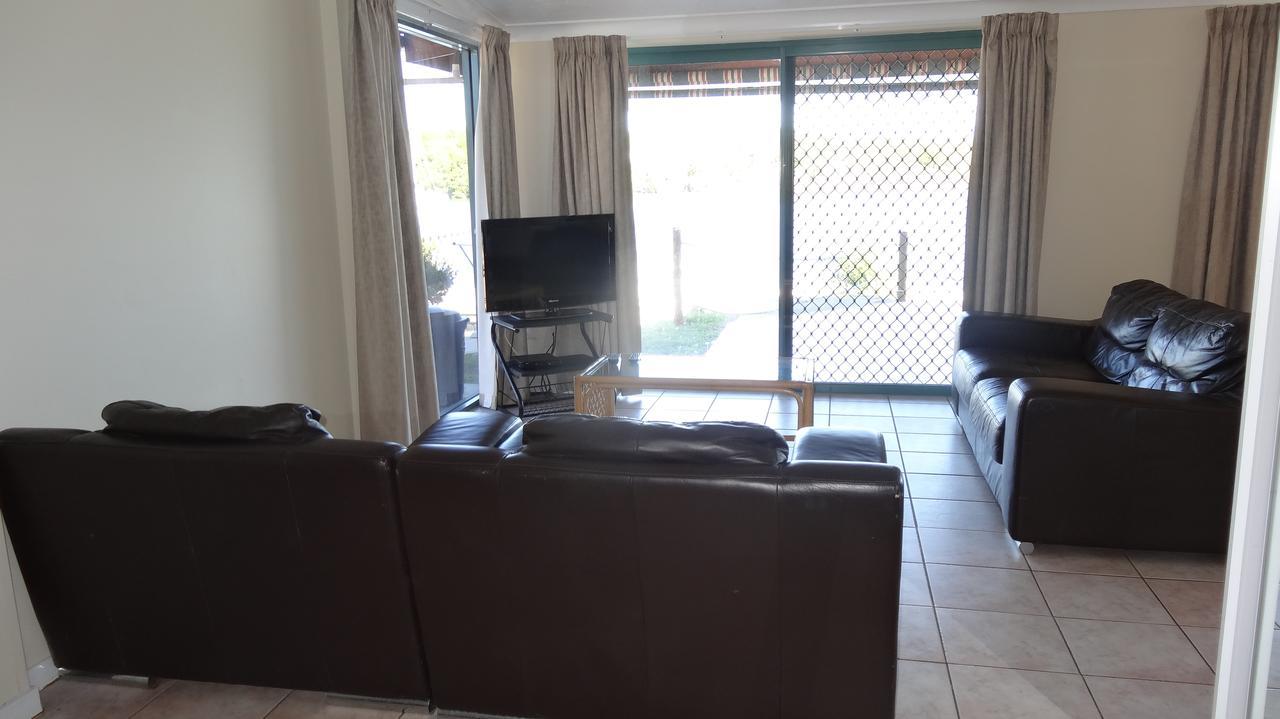 Lucinda Fishing Lodge Buitenkant foto