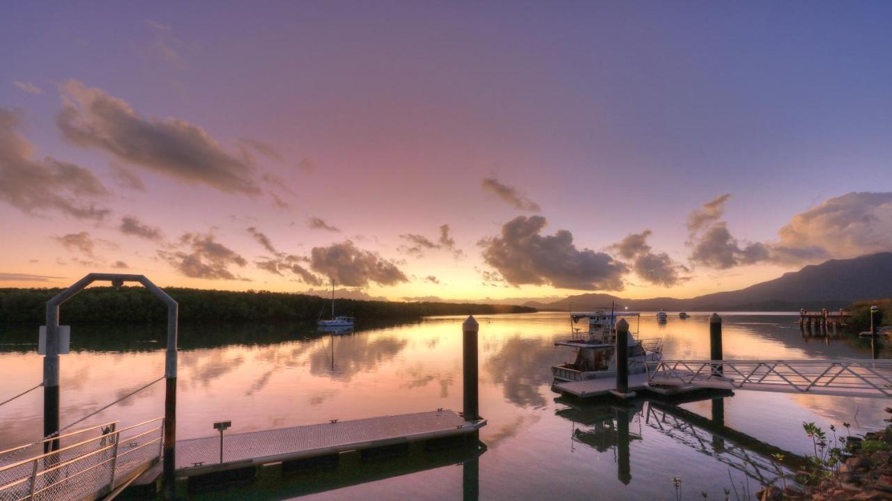 Lucinda Fishing Lodge Buitenkant foto